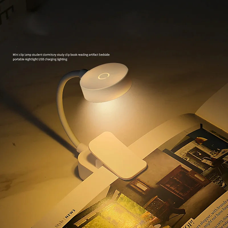 Luminária Lumi para leitura